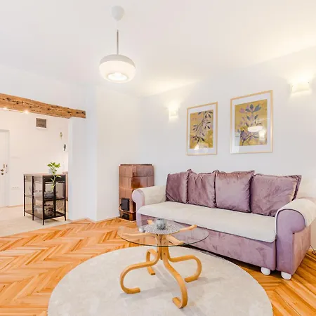 Vandora Apartman *