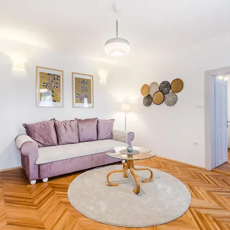 Vandora Apartman Idrija