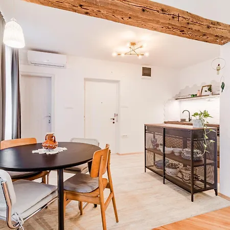 Apartment Vandora Idrija