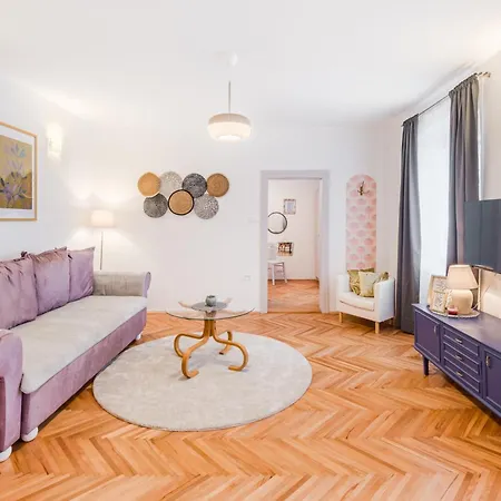 Vandora Apartman *